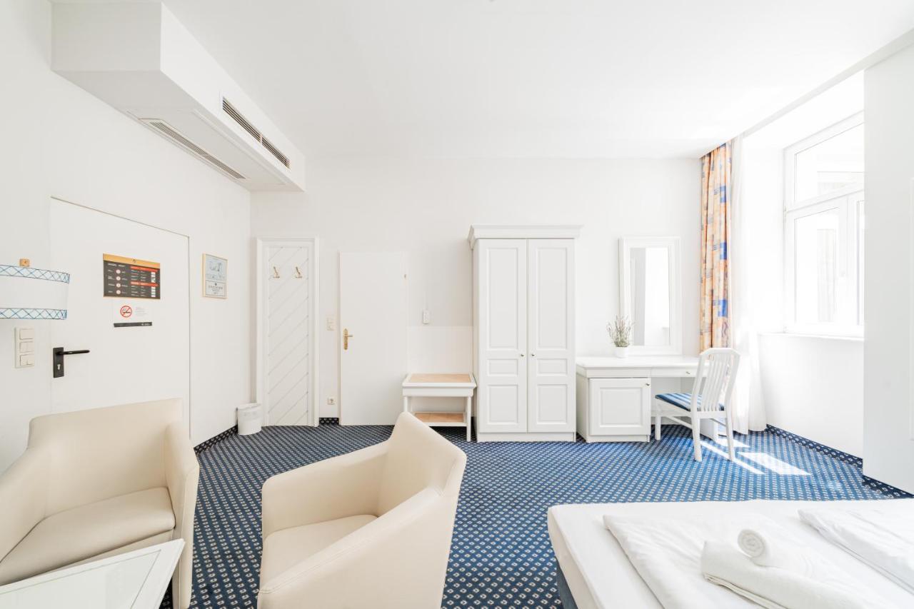 Self-Check-In Hotel Adlon Vienne Extérieur photo