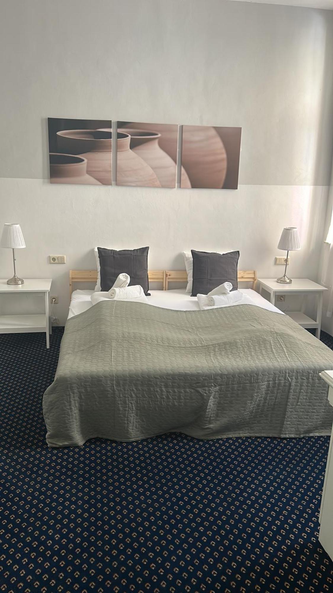 Self-Check-In Hotel Adlon Vienne Extérieur photo
